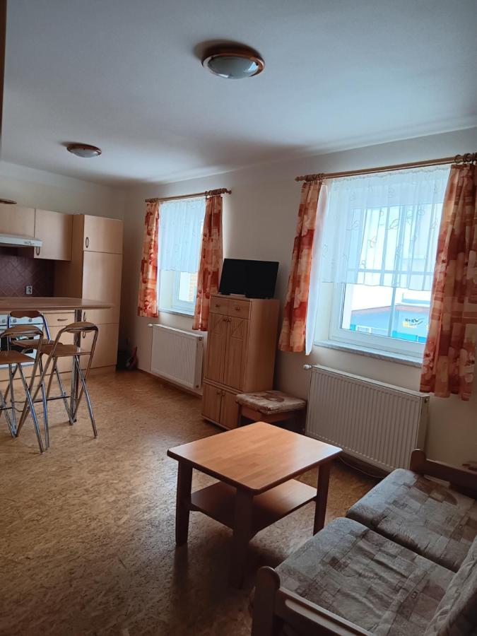 Lekarsky Dum Apartment Pec pod Snezkou
